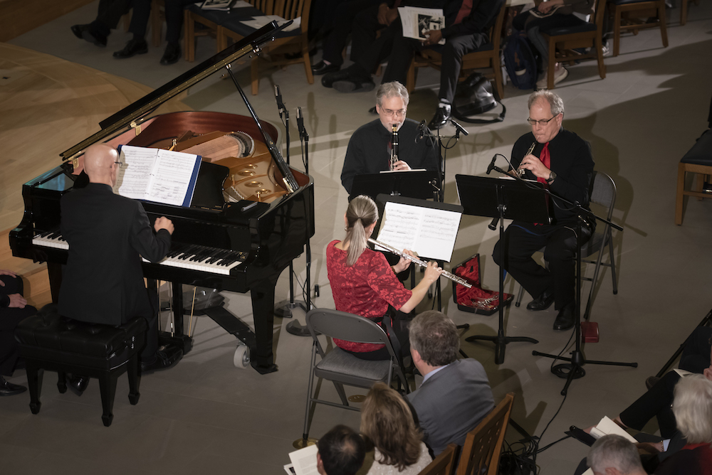 Performing Faithfully: Music and Martydom
an evening of music and conversation centered on the lives and legacies of martyrs performed in Goodson Chapel
the first half of the program featured the world premiere of "Elegy" composed by Lu Pei
the second half of the program feautred works by Salvadoran composer Carlos Colon
both were in attendance